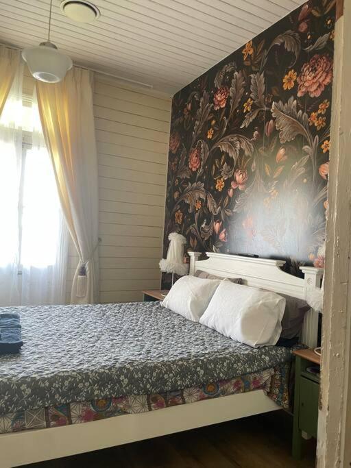 Taree Cbd Cottage Unit 2 Экстерьер фото