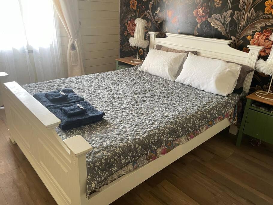 Taree Cbd Cottage Unit 2 Экстерьер фото